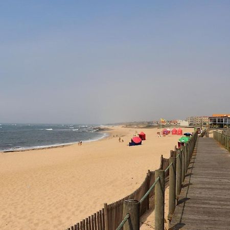 Blue Beach Apartment - Caminhos De Santiago-Airport Praia de Angeiras Bagian luar foto