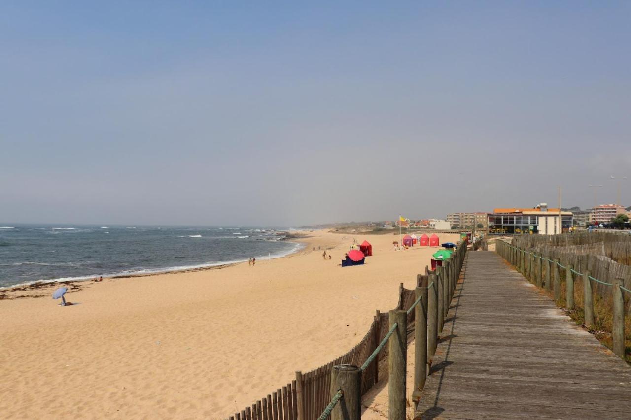 Blue Beach Apartment - Caminhos De Santiago-Airport Praia de Angeiras Bagian luar foto