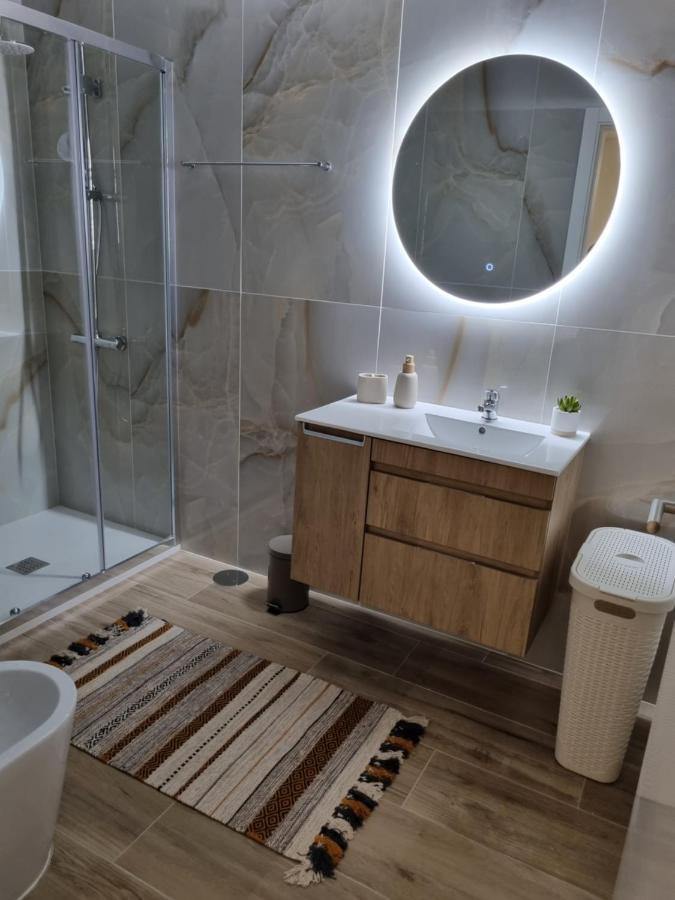 Blue Beach Apartment - Caminhos De Santiago-Airport Praia de Angeiras Bagian luar foto
